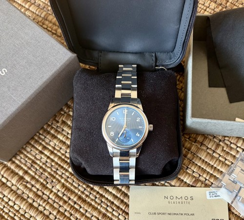 Nomos club sport - club, neomatik